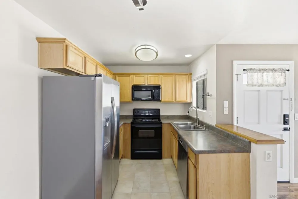 3586 Sunset Ln #143 San Ysidro, CA 92173