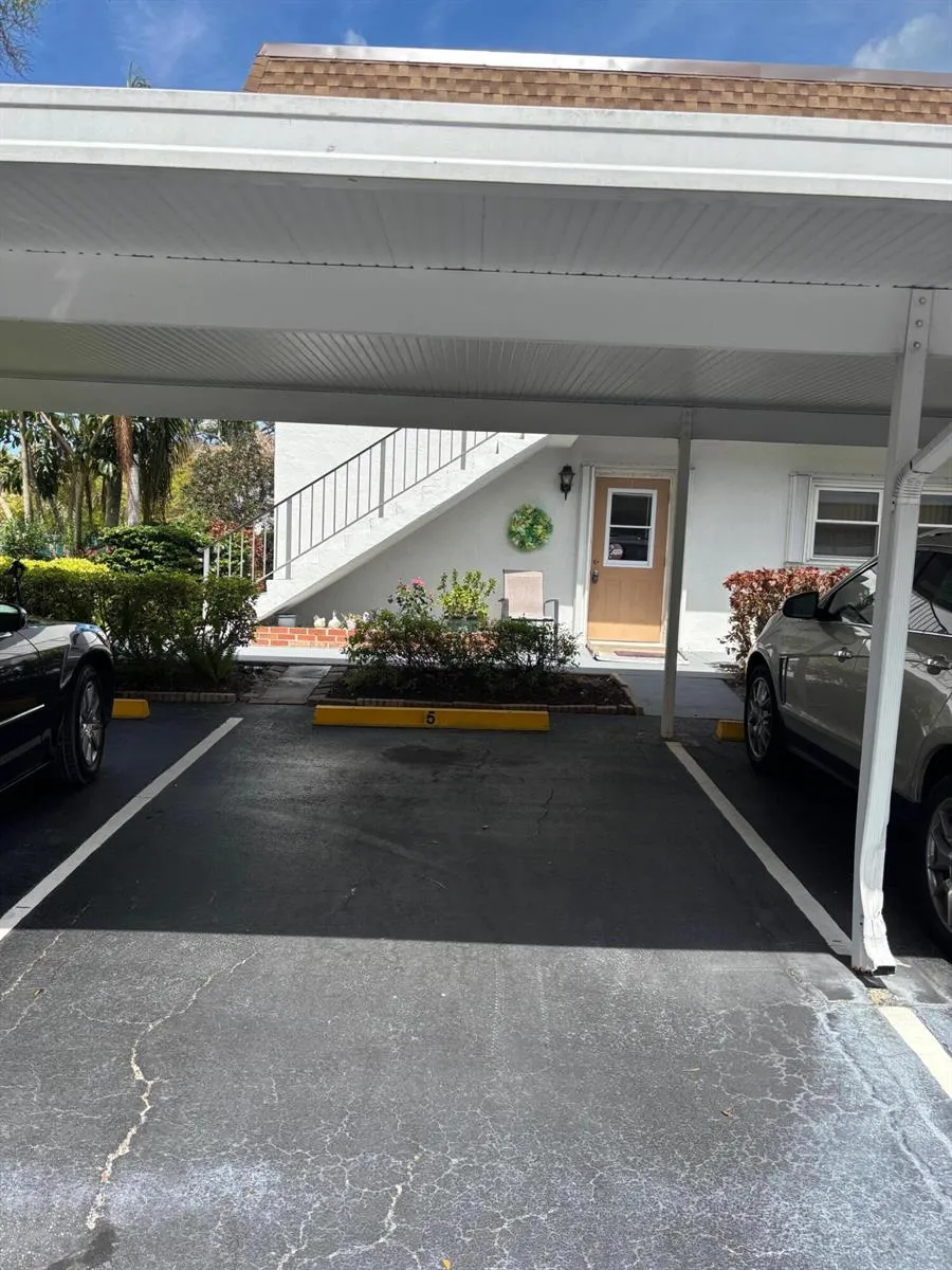 2950 SE Ocean Boulevard #7-5 Stuart, FL 34996