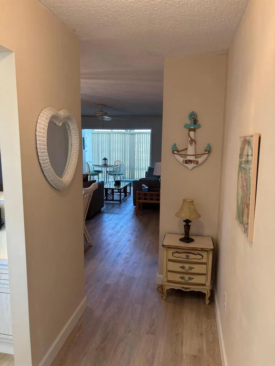 2950 SE Ocean Boulevard #7-5 Stuart, FL 34996