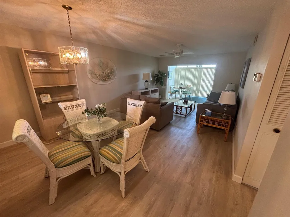 2950 SE Ocean Boulevard #7-5 Stuart, FL 34996