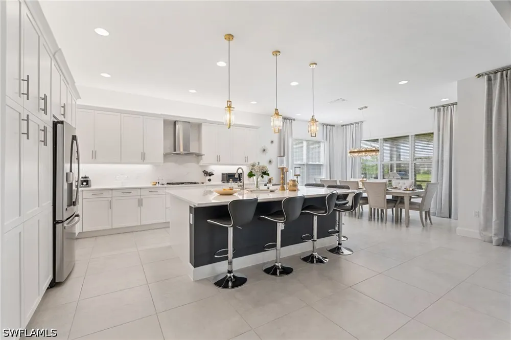 Eucalyptus Way Naples, FL 34120