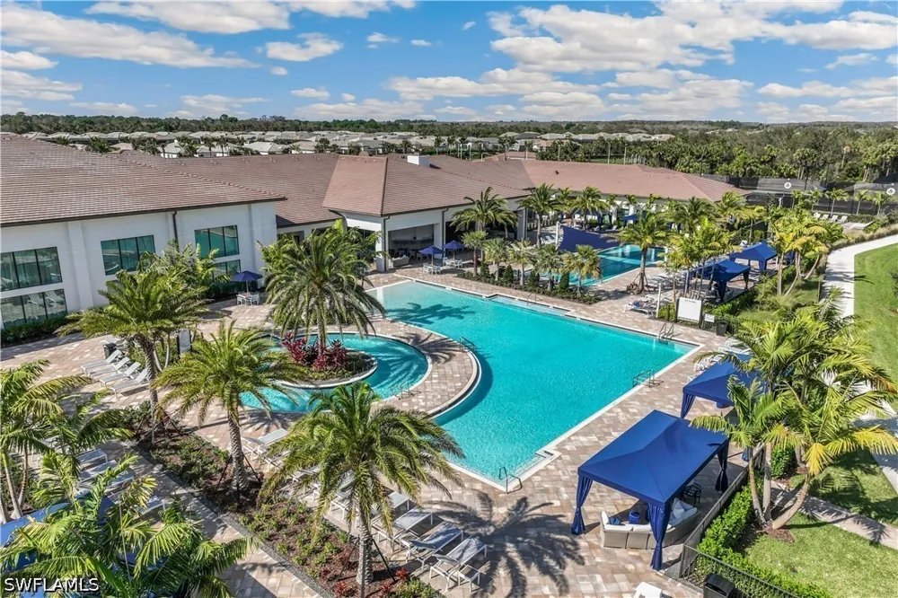 Eucalyptus Way Naples, FL 34120