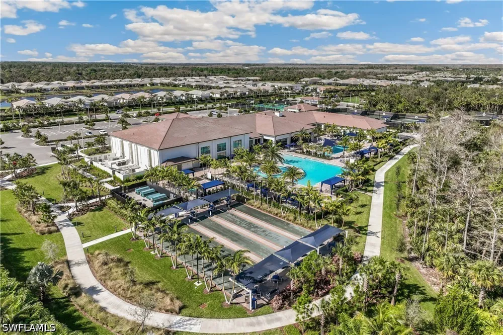 Eucalyptus Way Naples, FL 34120