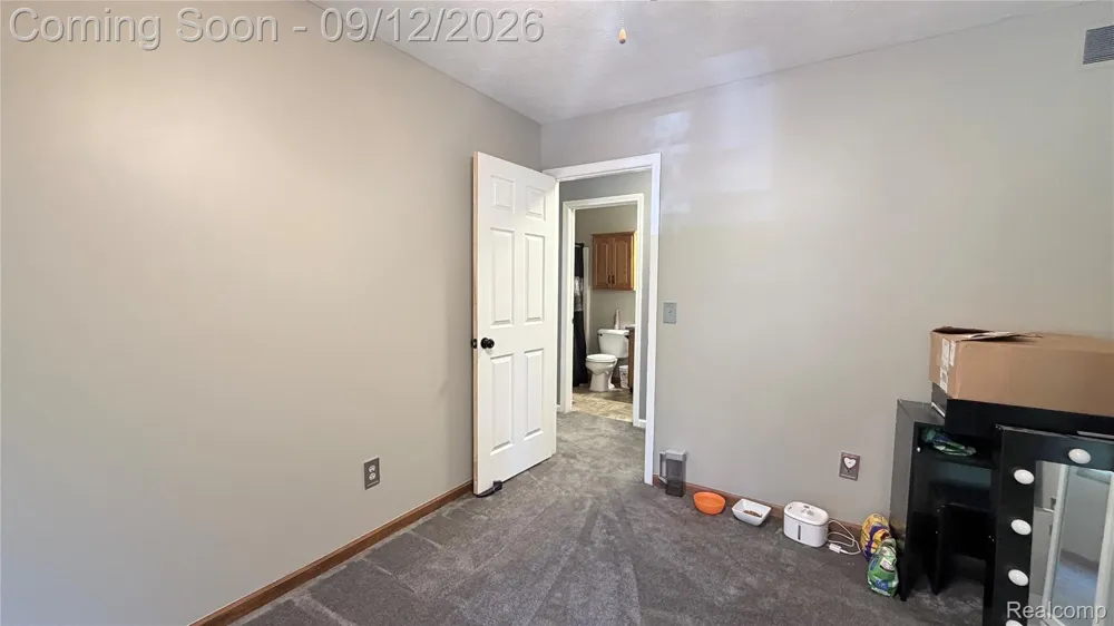 7500 Welle Road Hamburg Township, MI 48116