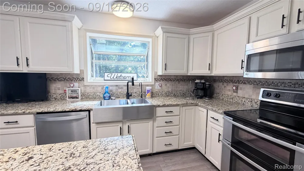 7500 Welle Road Hamburg Township, MI 48116