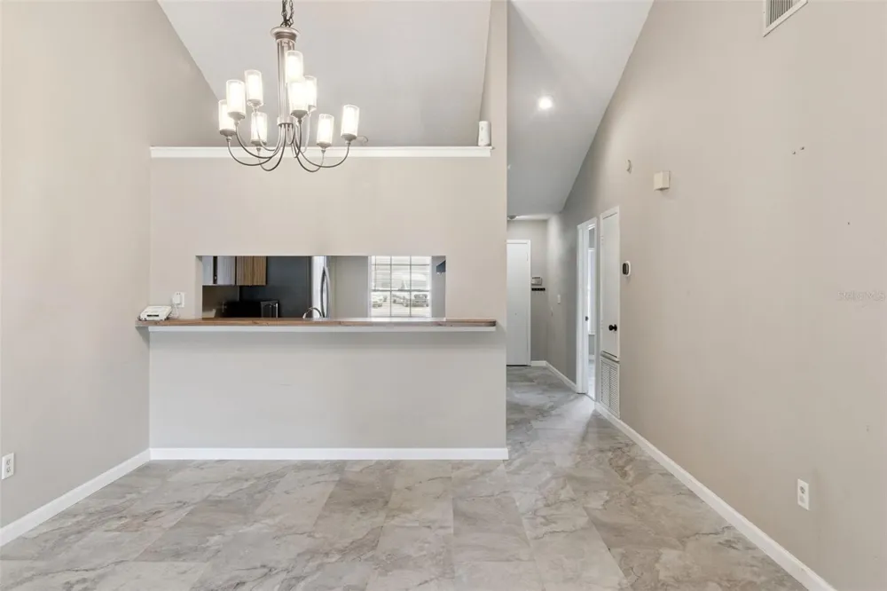 3244 LAUREL DALE DRIVE Tampa, FL 33618