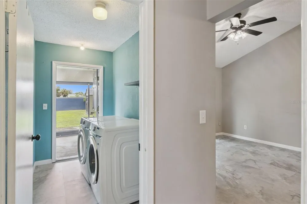 3244 LAUREL DALE DRIVE Tampa, FL 33618