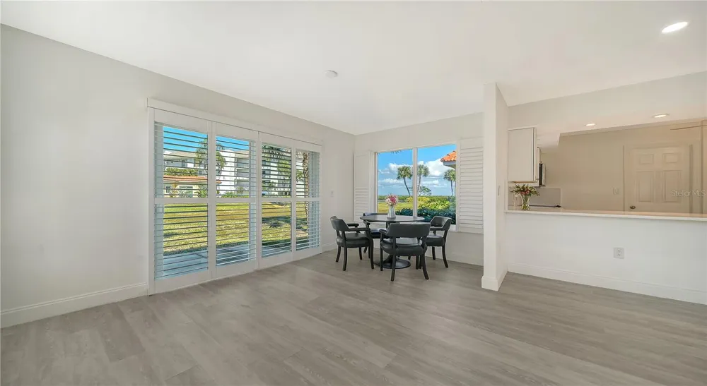 4750 GULF OF MEXICO DRIVE #Villa 8 Longboat Key, FL 34228