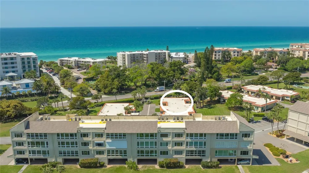 4750 GULF OF MEXICO DRIVE #Villa 8 Longboat Key, FL 34228