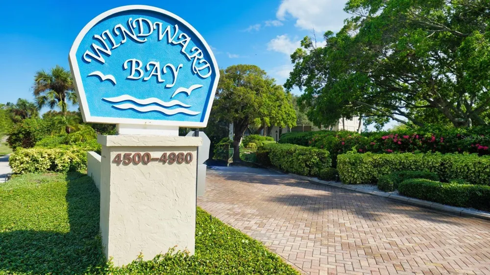4750 GULF OF MEXICO DRIVE #Villa 8 Longboat Key, FL 34228
