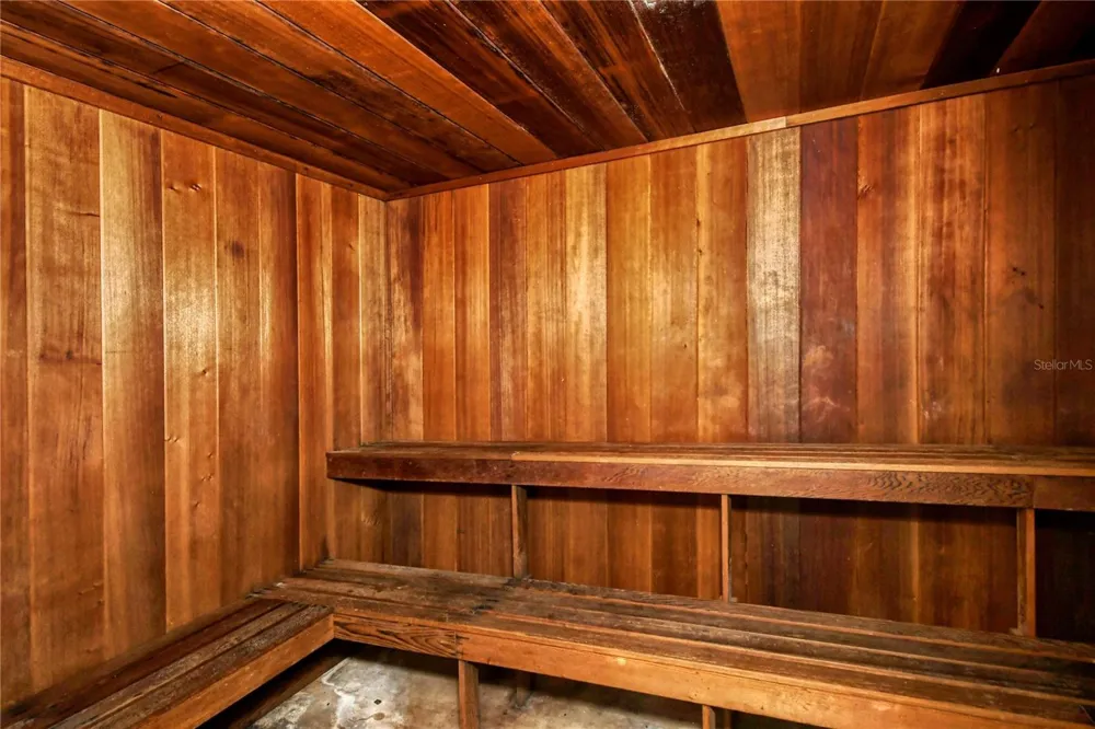 4750 GULF OF MEXICO DRIVE #Villa 8 Longboat Key, FL 34228