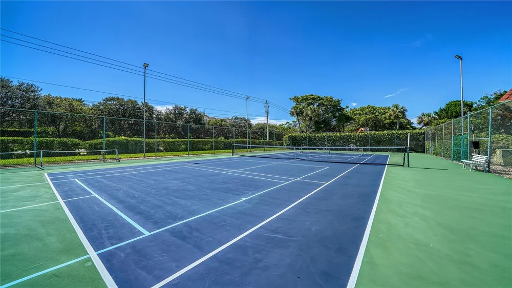 4750 GULF OF MEXICO DRIVE #Villa 8 Longboat Key, FL 34228