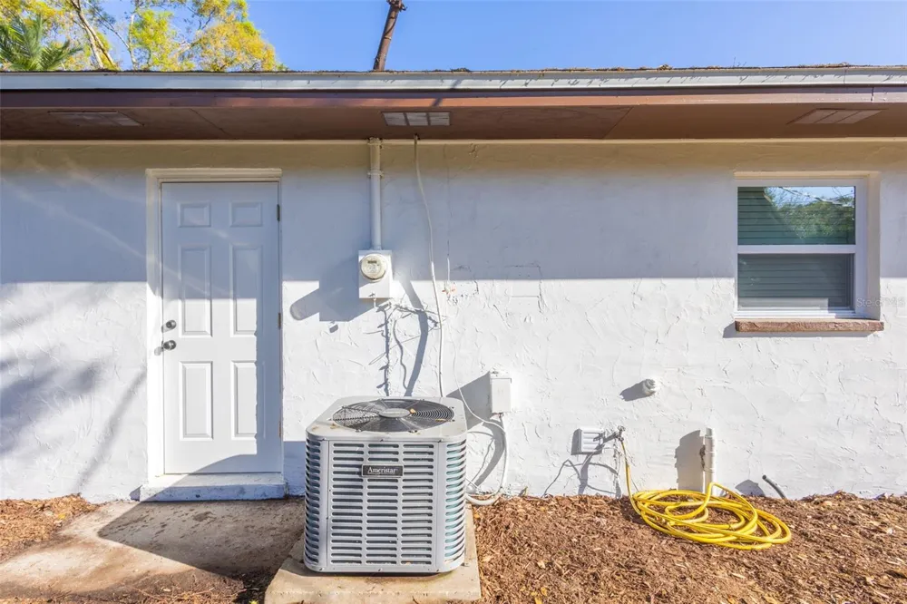 1517 HALLAM COURT Lakeland, FL 33813