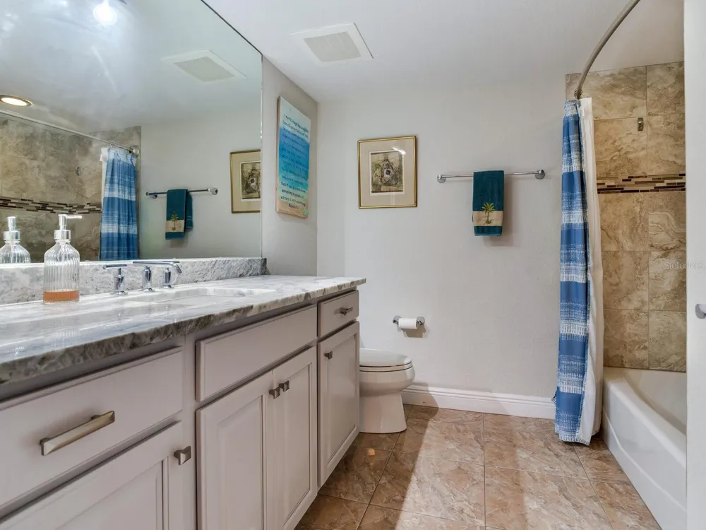 5353 GULF BOULEVARD #B202 St Pete Beach, FL 33706