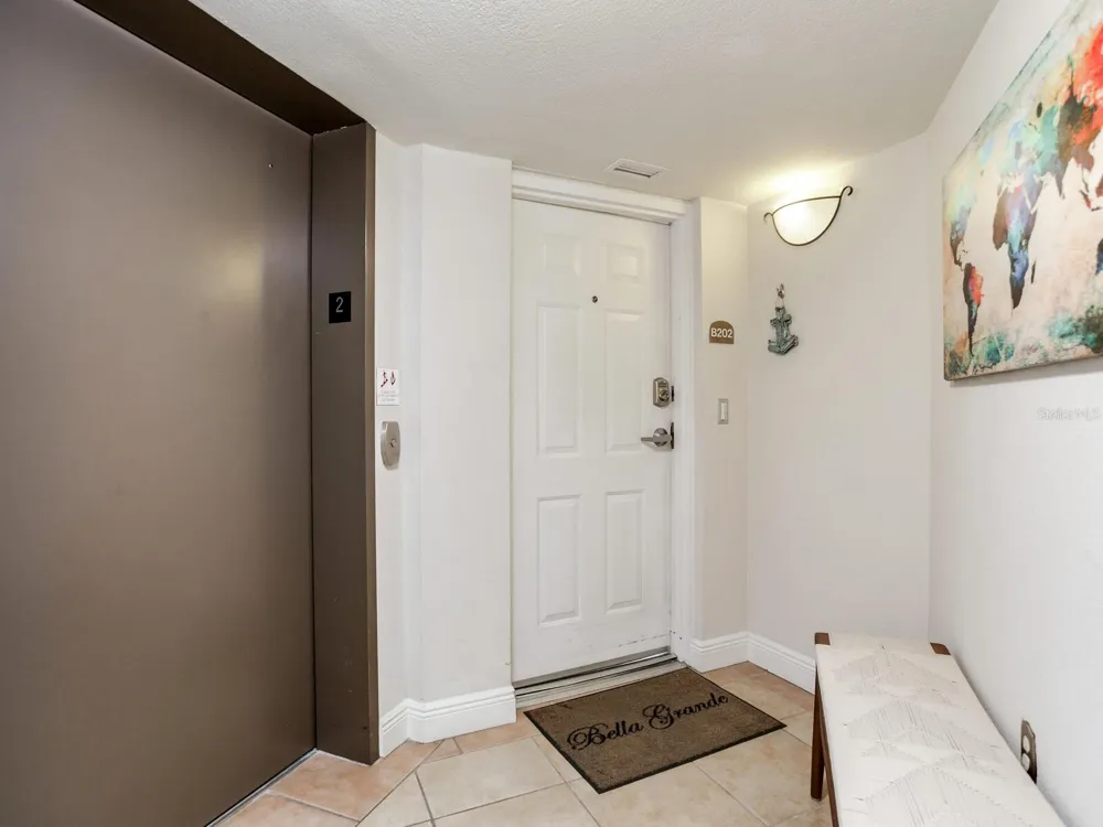 5353 GULF BOULEVARD #B202 St Pete Beach, FL 33706