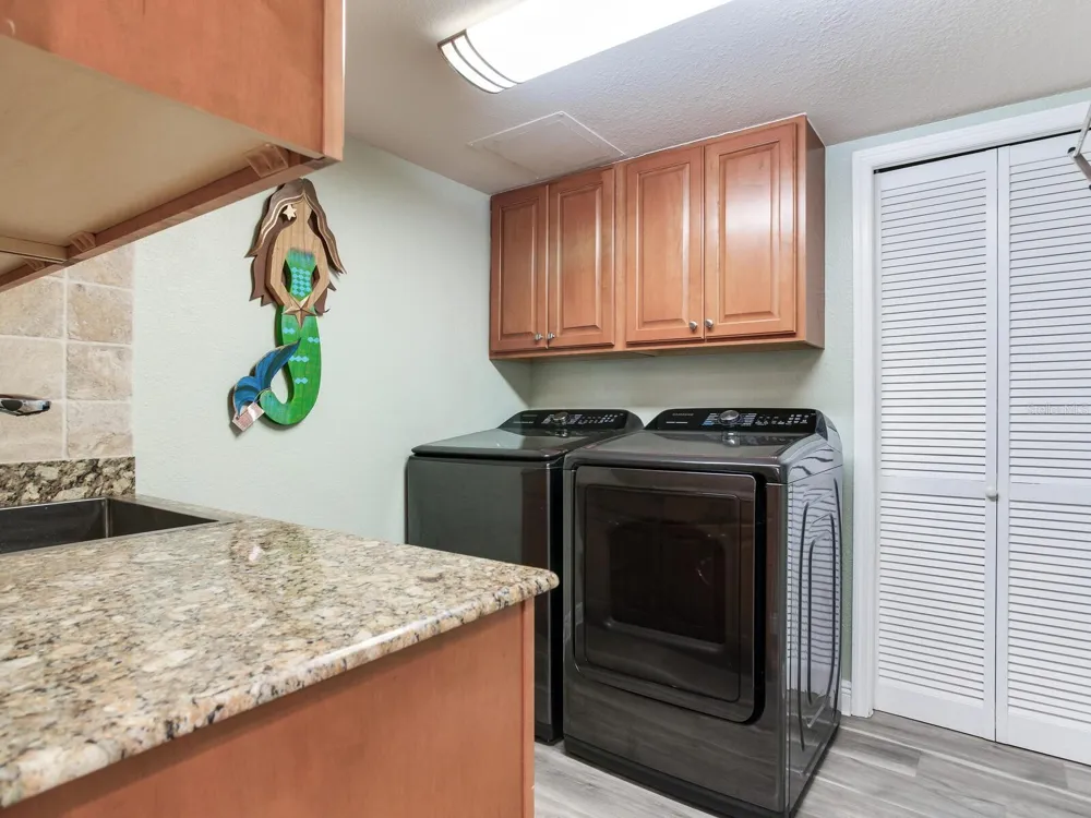 5353 GULF BOULEVARD #B202 St Pete Beach, FL 33706