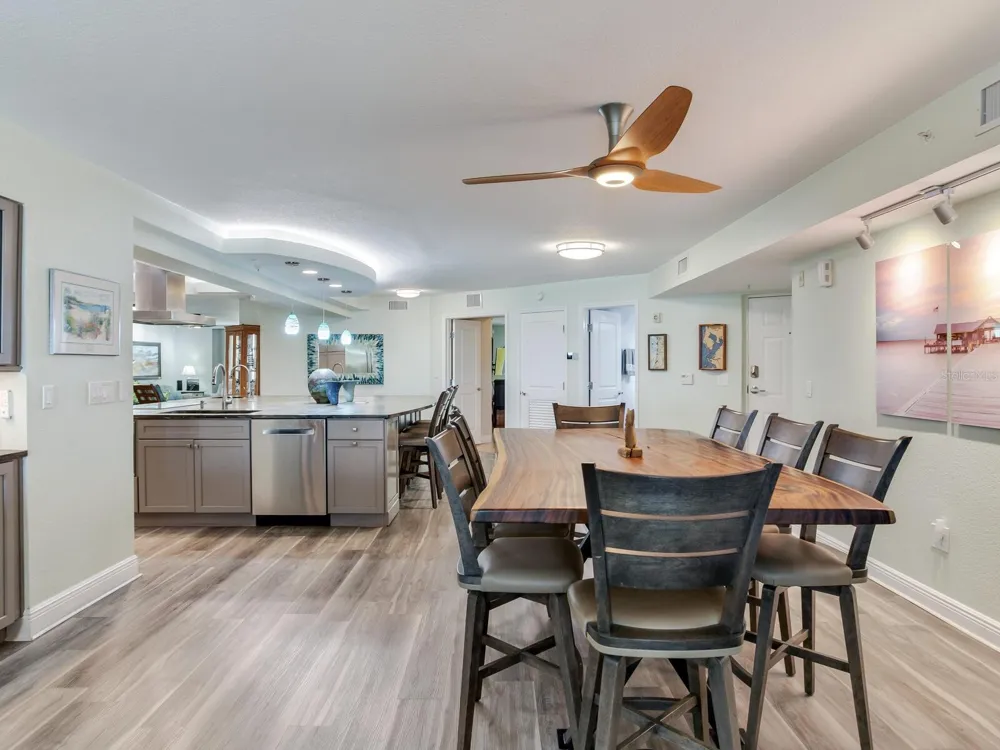 5353 GULF BOULEVARD #B202 St Pete Beach, FL 33706
