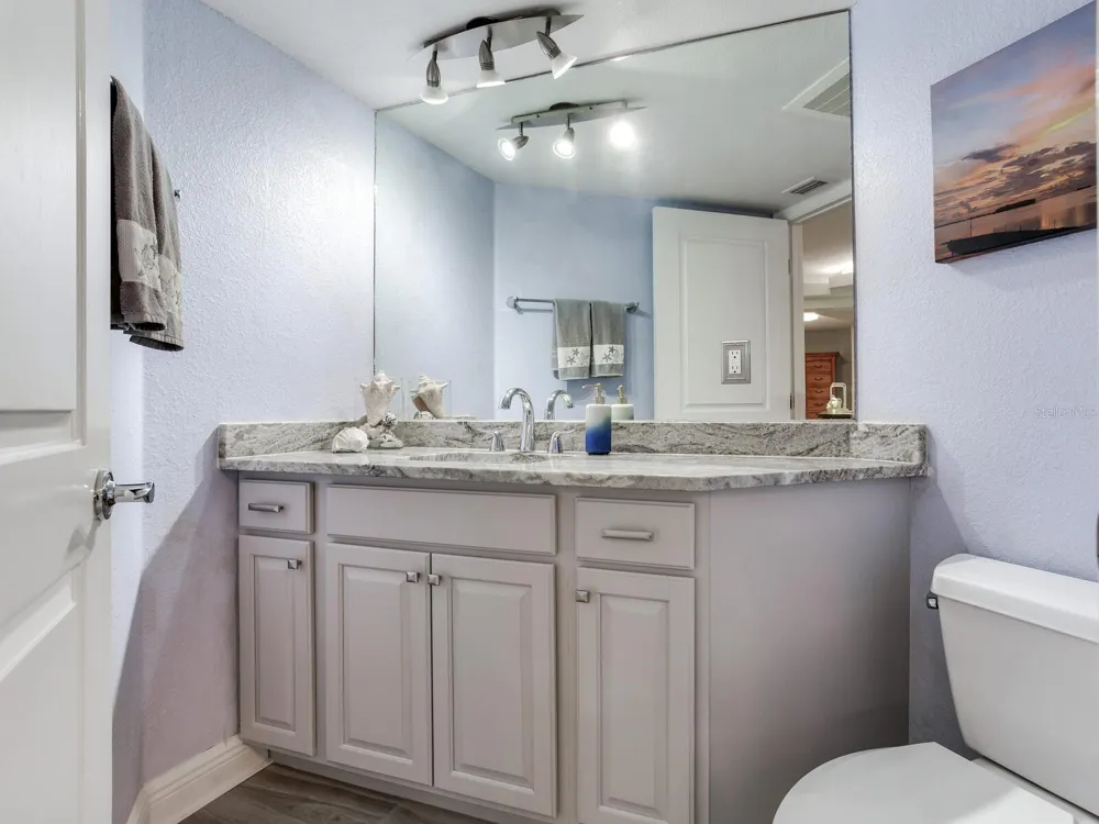 5353 GULF BOULEVARD #B202 St Pete Beach, FL 33706