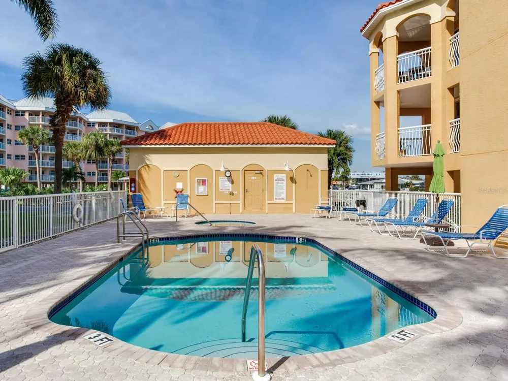 5353 GULF BOULEVARD #B202 St Pete Beach, FL 33706