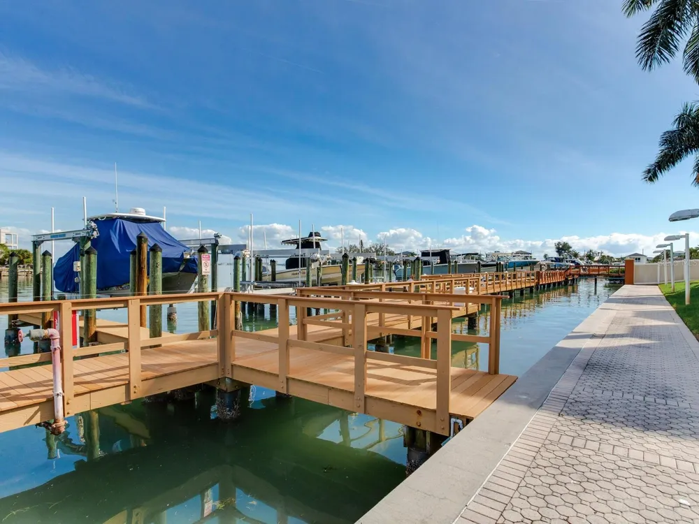 5353 GULF BOULEVARD #B202 St Pete Beach, FL 33706