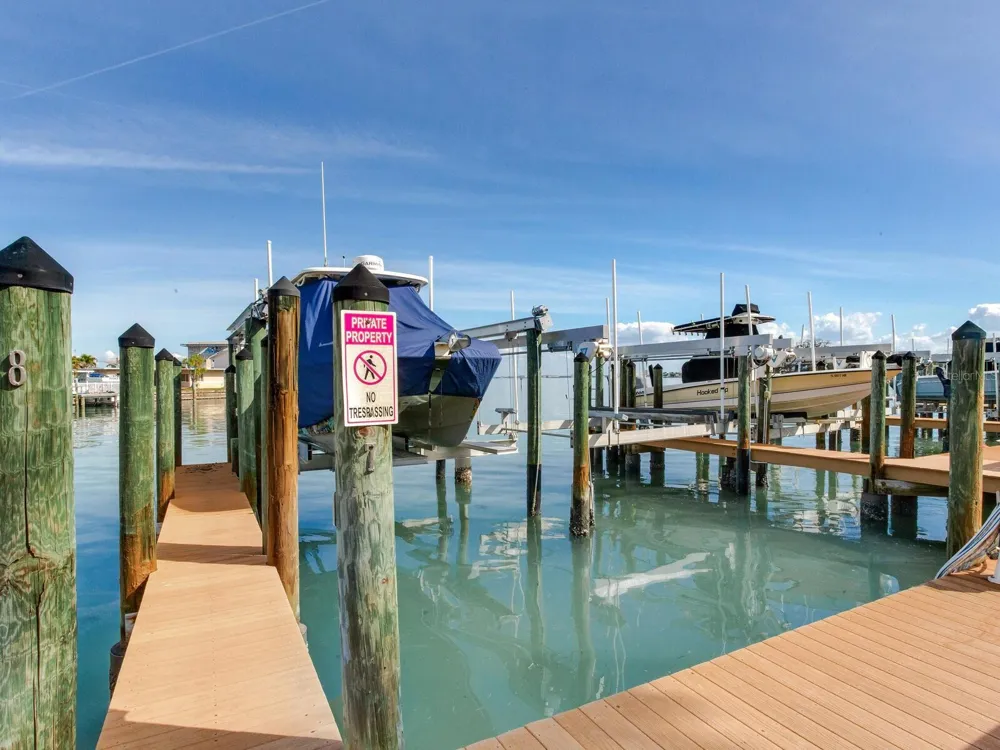 5353 GULF BOULEVARD #B202 St Pete Beach, FL 33706