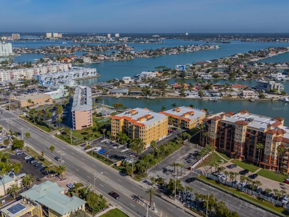 5353 GULF BOULEVARD #B202 St Pete Beach, FL 33706