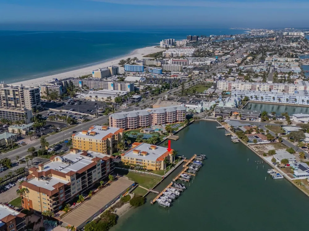 5353 GULF BOULEVARD #B202 St Pete Beach, FL 33706