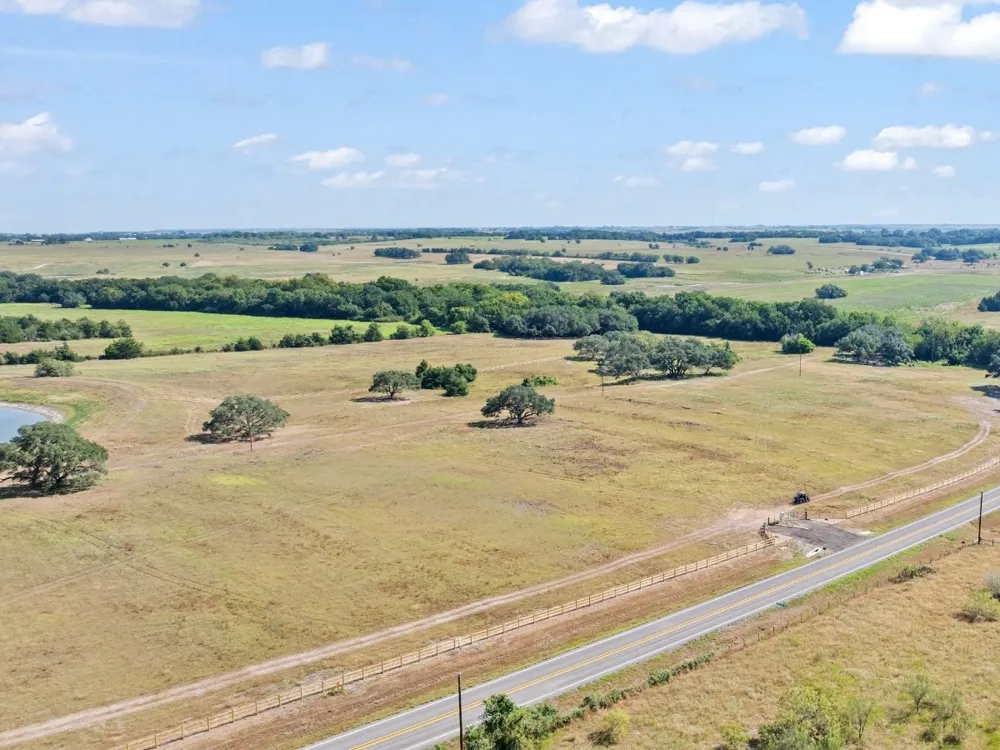 2961 FM 956 Schulenburg, TX 78956