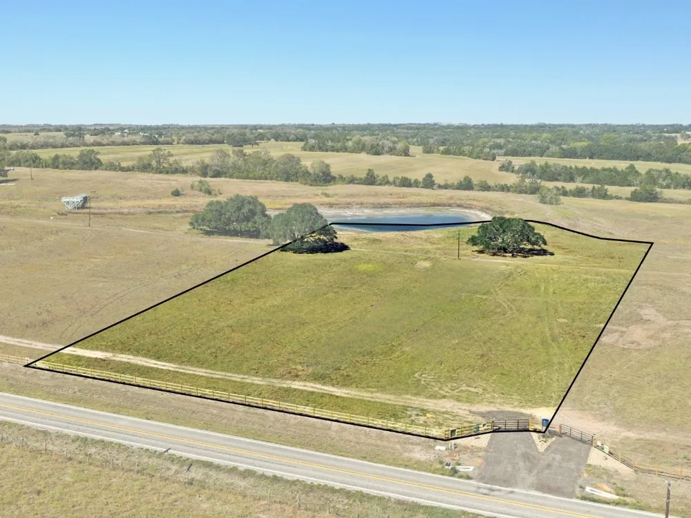 2961 FM 956 Schulenburg, TX 78956