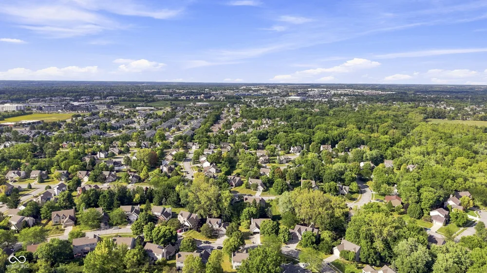 9801 Logan Lane Fishers, IN 46037