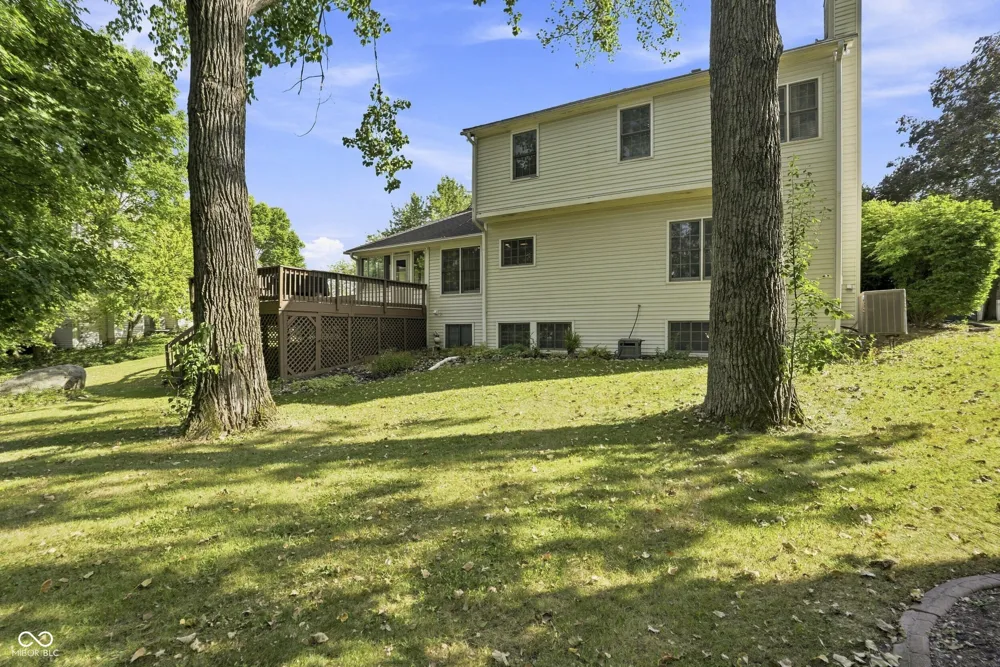 9801 Logan Lane Fishers, IN 46037
