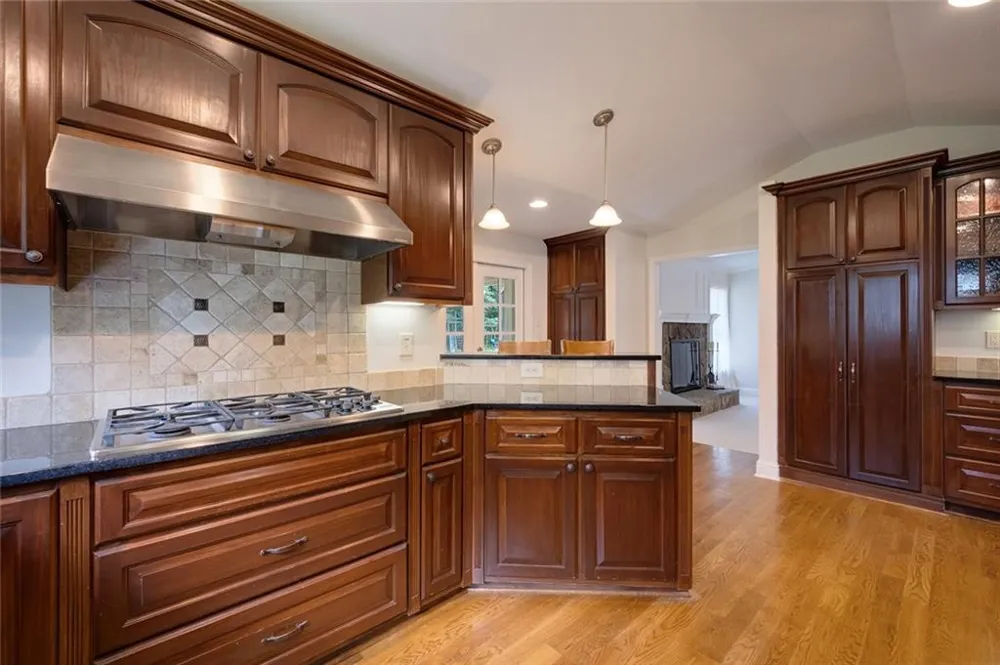 875 Windsor Trail Roswell, GA 30076
