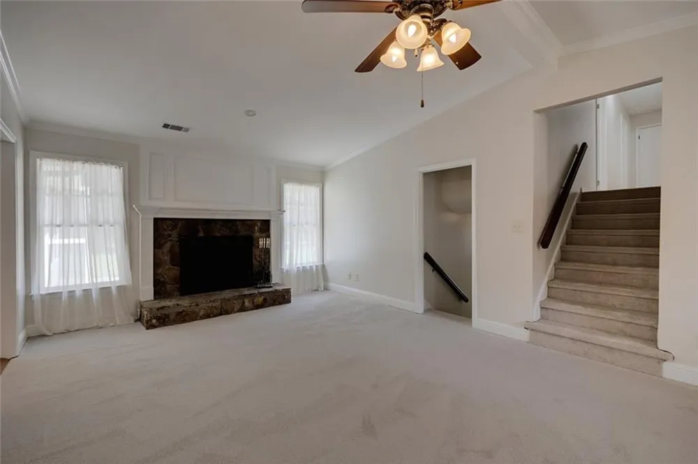 875 Windsor Trail Roswell, GA 30076
