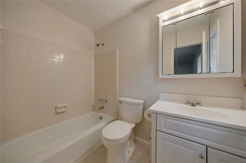 875 Windsor Trail Roswell, GA 30076