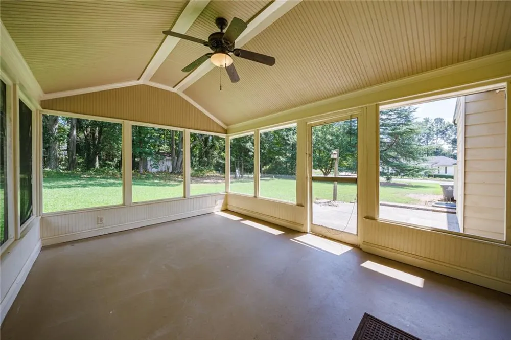 875 Windsor Trail Roswell, GA 30076