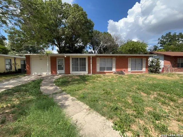 331 CICERO DR San Antonio, TX 78218
