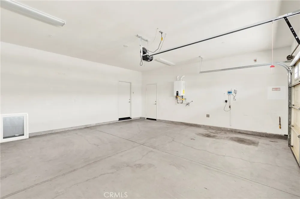 476 W Camellia Way San Jacinto, CA 92583