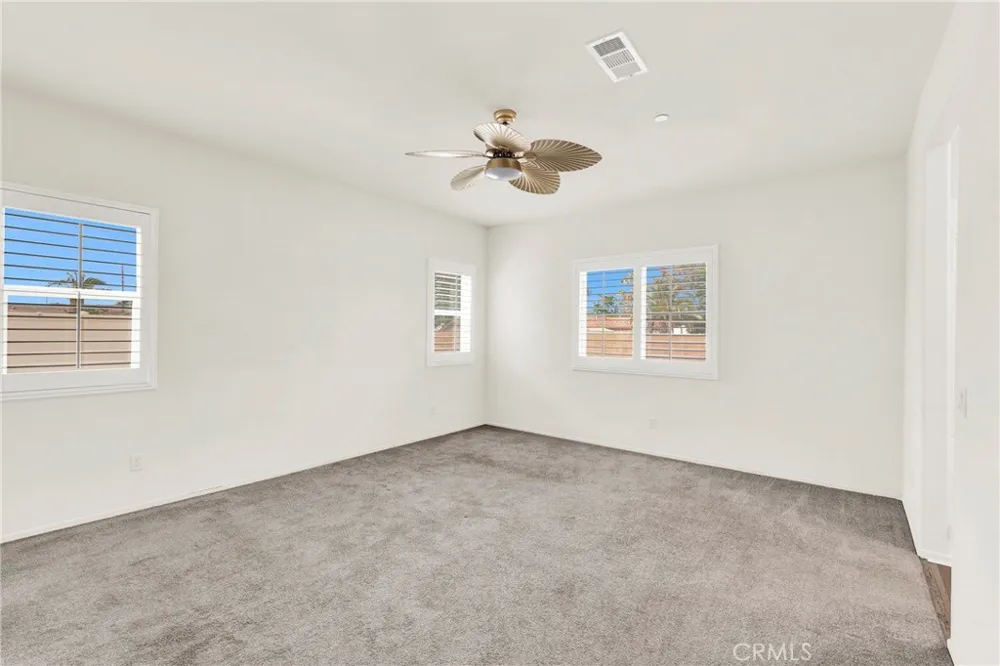 476 W Camellia Way San Jacinto, CA 92583