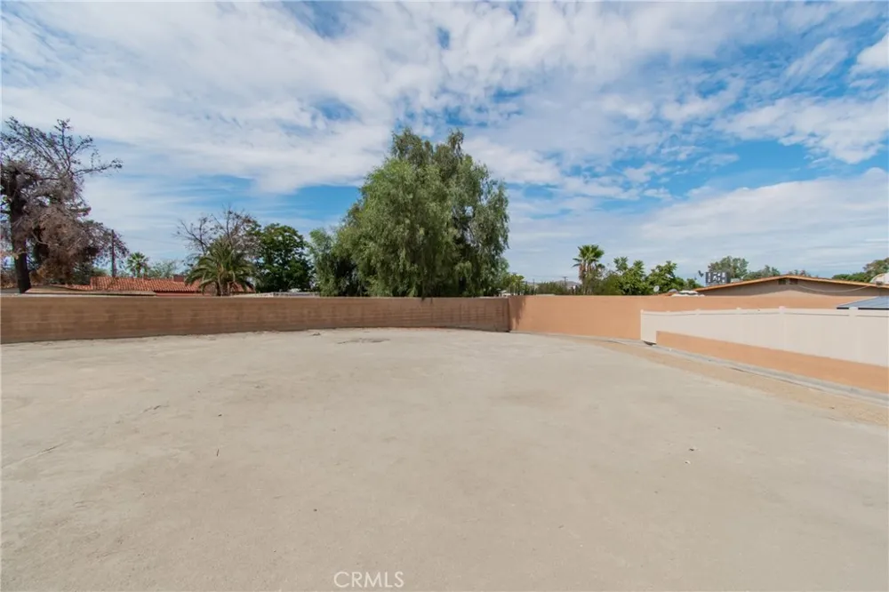476 W Camellia Way San Jacinto, CA 92583