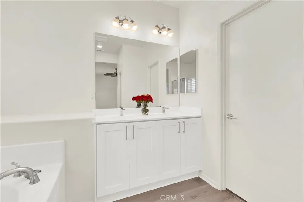 476 W Camellia Way San Jacinto, CA 92583