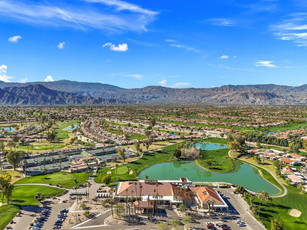 40289 Preston Trail Palm Desert, CA 92211