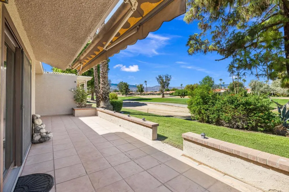 40289 Preston Trail Palm Desert, CA 92211