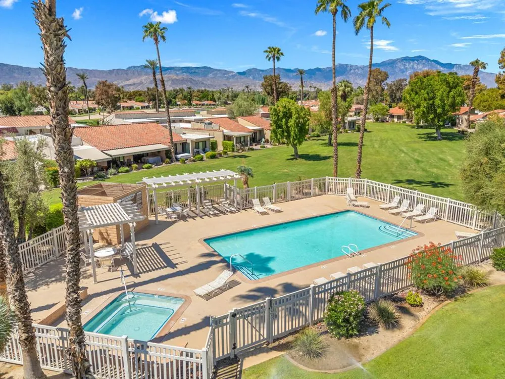 40289 Preston Trail Palm Desert, CA 92211
