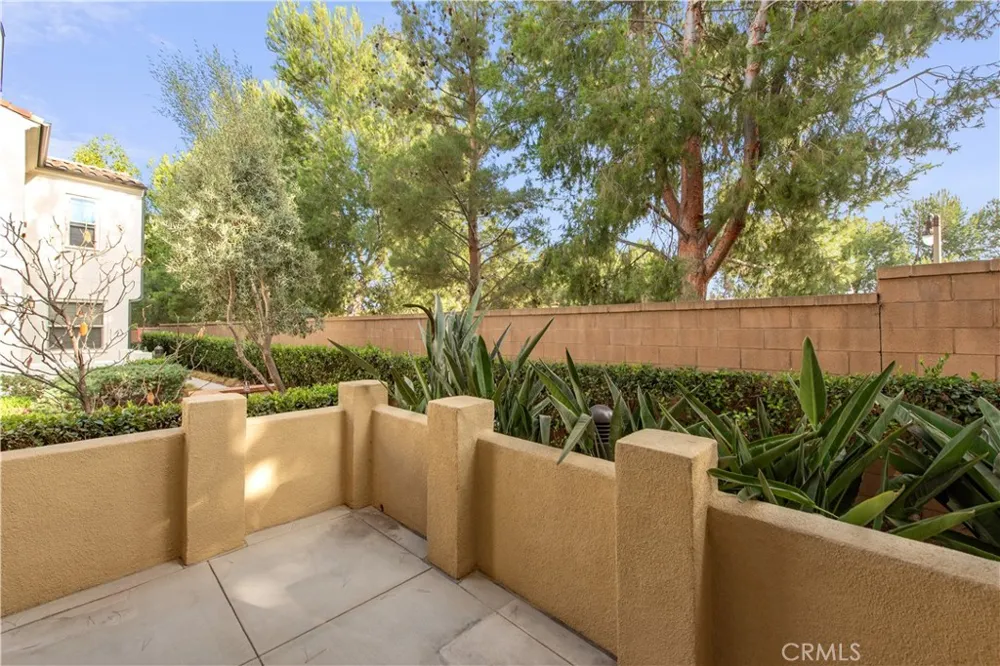 256 Borrego Irvine, CA 92618