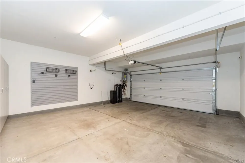 256 Borrego Irvine, CA 92618