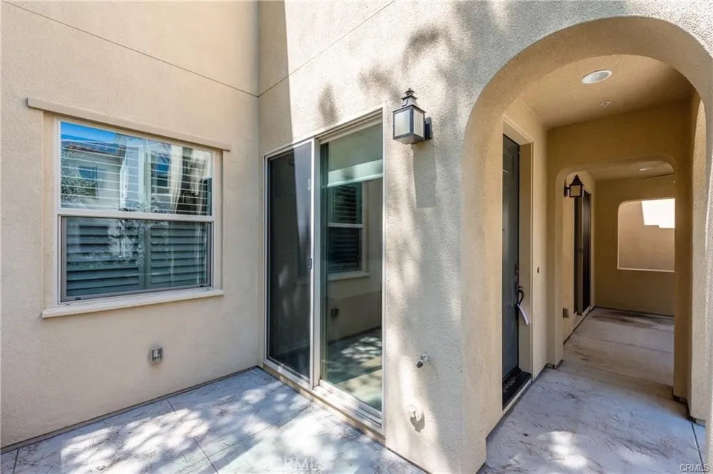 256 Borrego Irvine, CA 92618