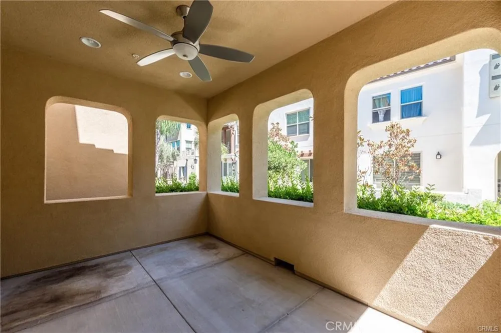 256 Borrego Irvine, CA 92618