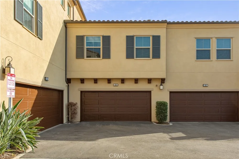 256 Borrego Irvine, CA 92618