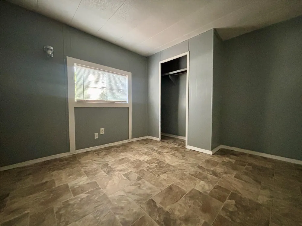13405 Commander Circle Willis, TX 77318