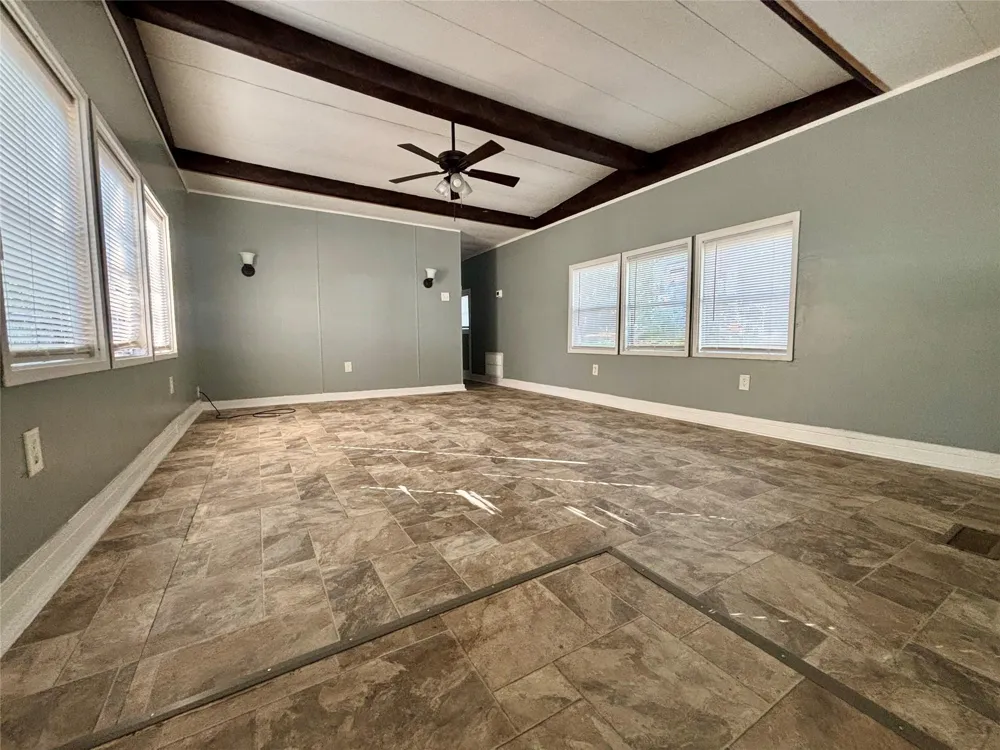 13405 Commander Circle Willis, TX 77318